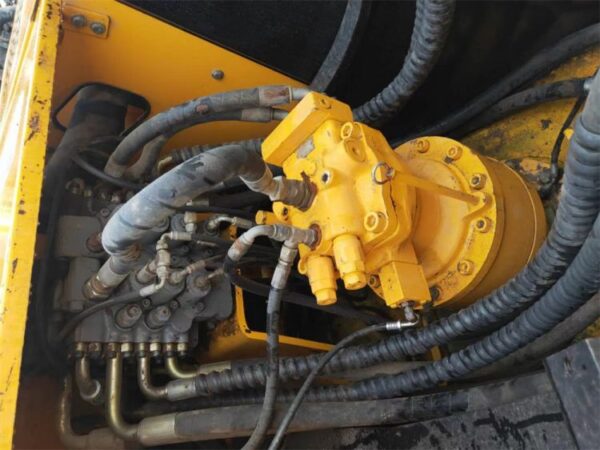 Used Hyundai 215LC-7 Excavator (2)