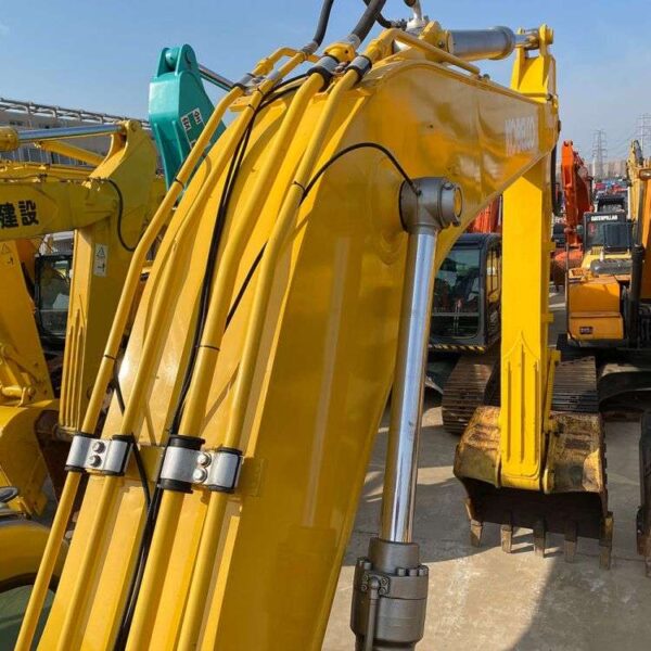 Used Kobelco SK260 Excavator (2)