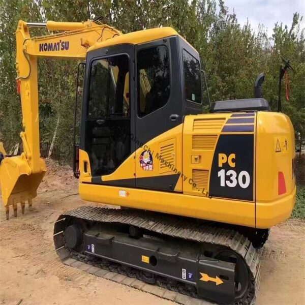 Used Komatsu PC130-7 Excavator (2)