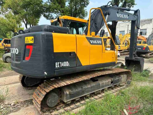 Used Volvo EC140DL Excavator (2)